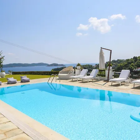 Holiday home Electra Pool *