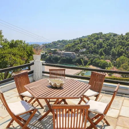 Ferienhaus Electra Pool Skiathos-Stadt